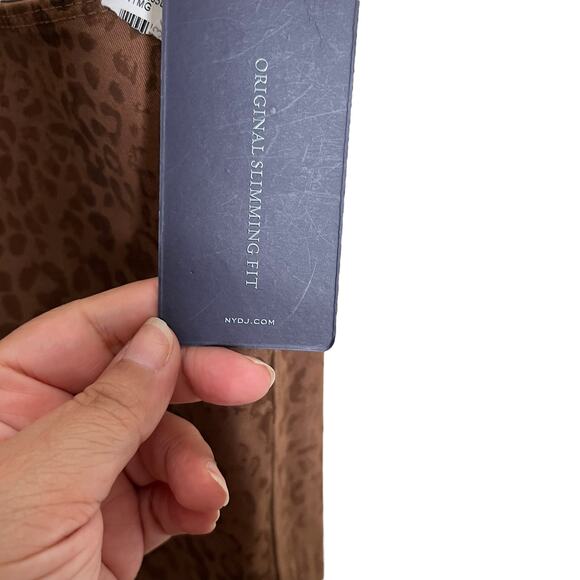 NYDJ Sheri Colored Cheetah Print Slimming Jeans Brown Plus Size 24W NWT - Picture 3 of 9